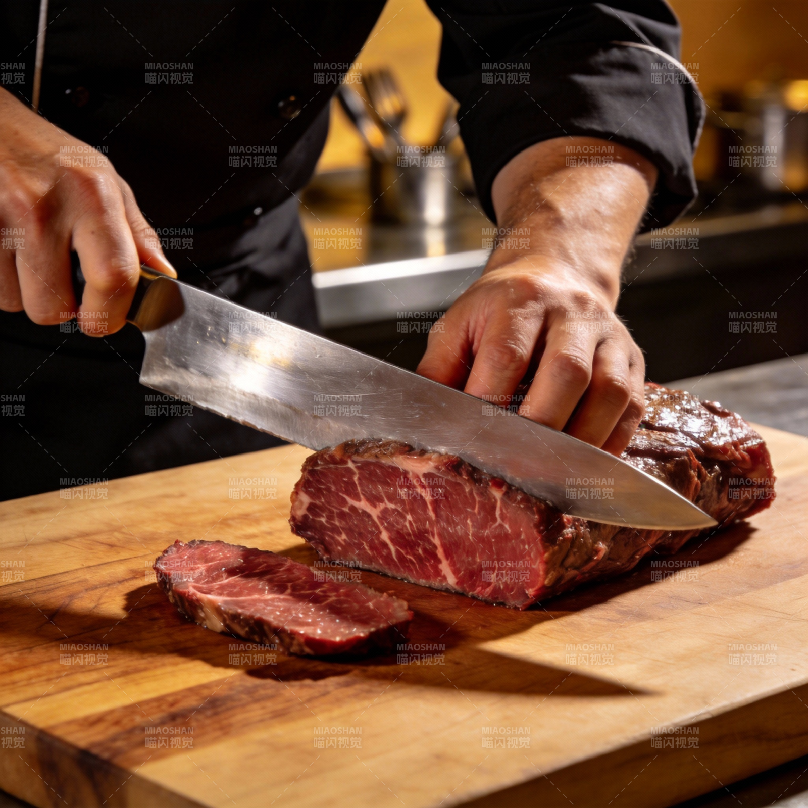 刀切鲜嫩牛肉图片