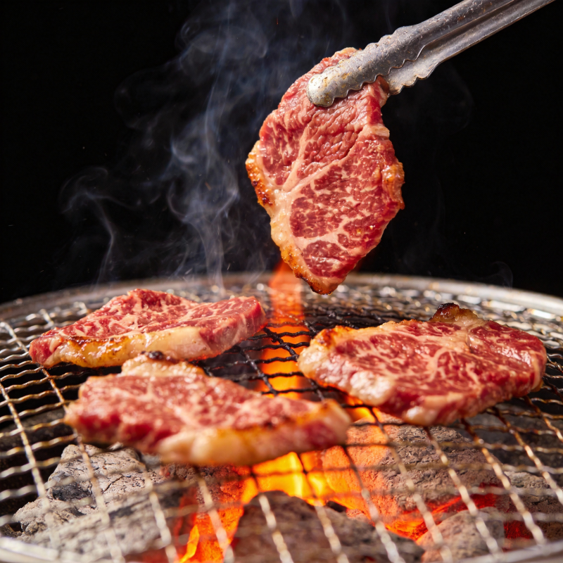 炭火烤肉香飘四溢图片