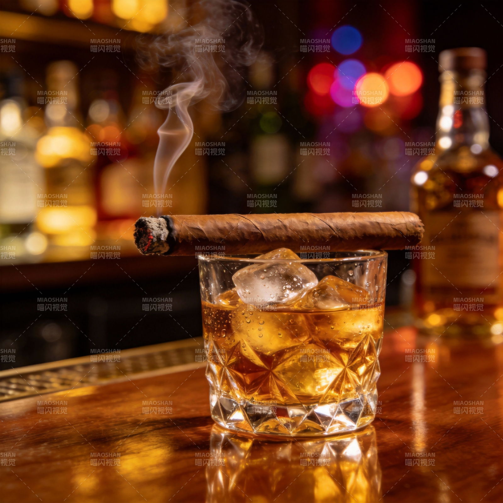 烟酒相伴图片
