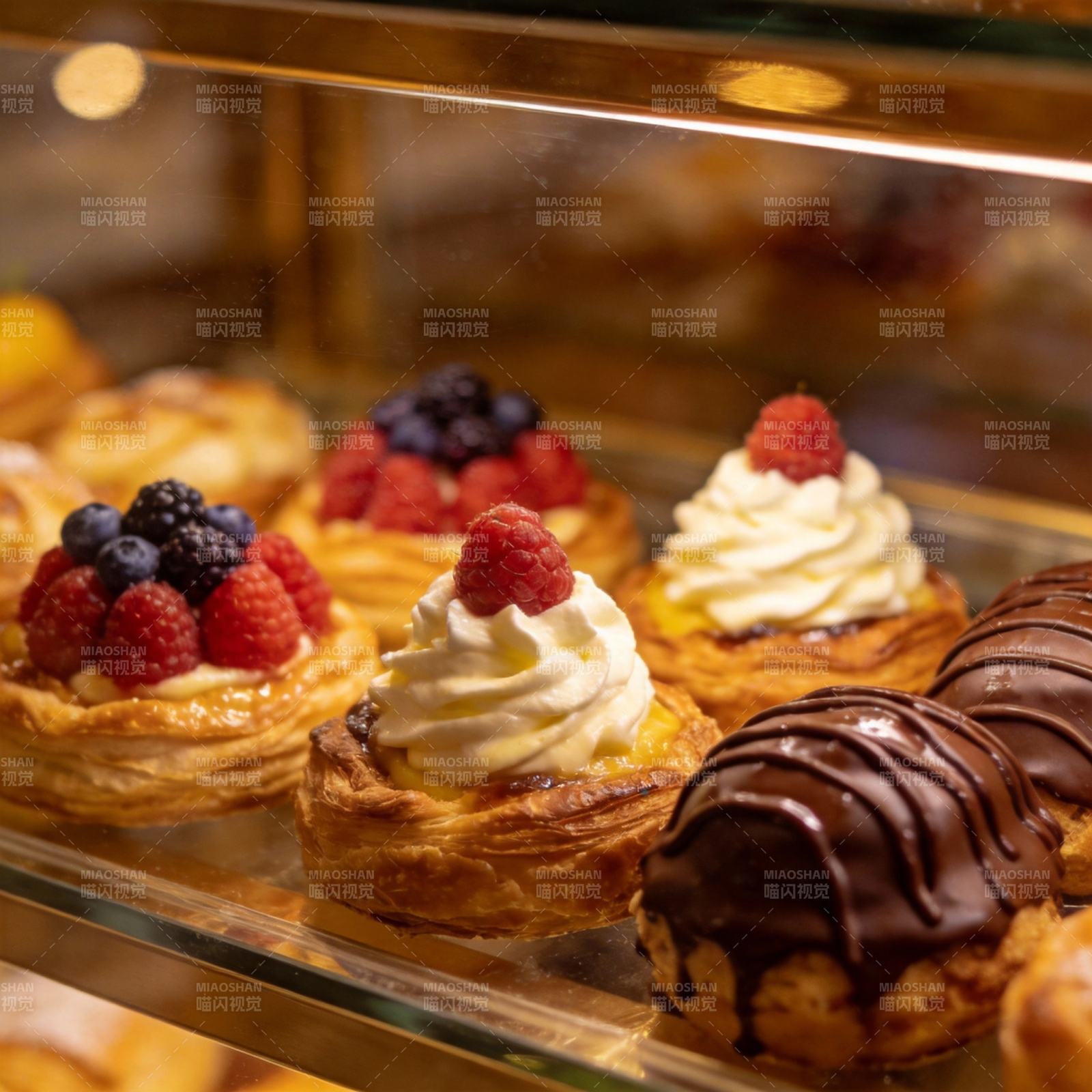 精致甜点展示图片