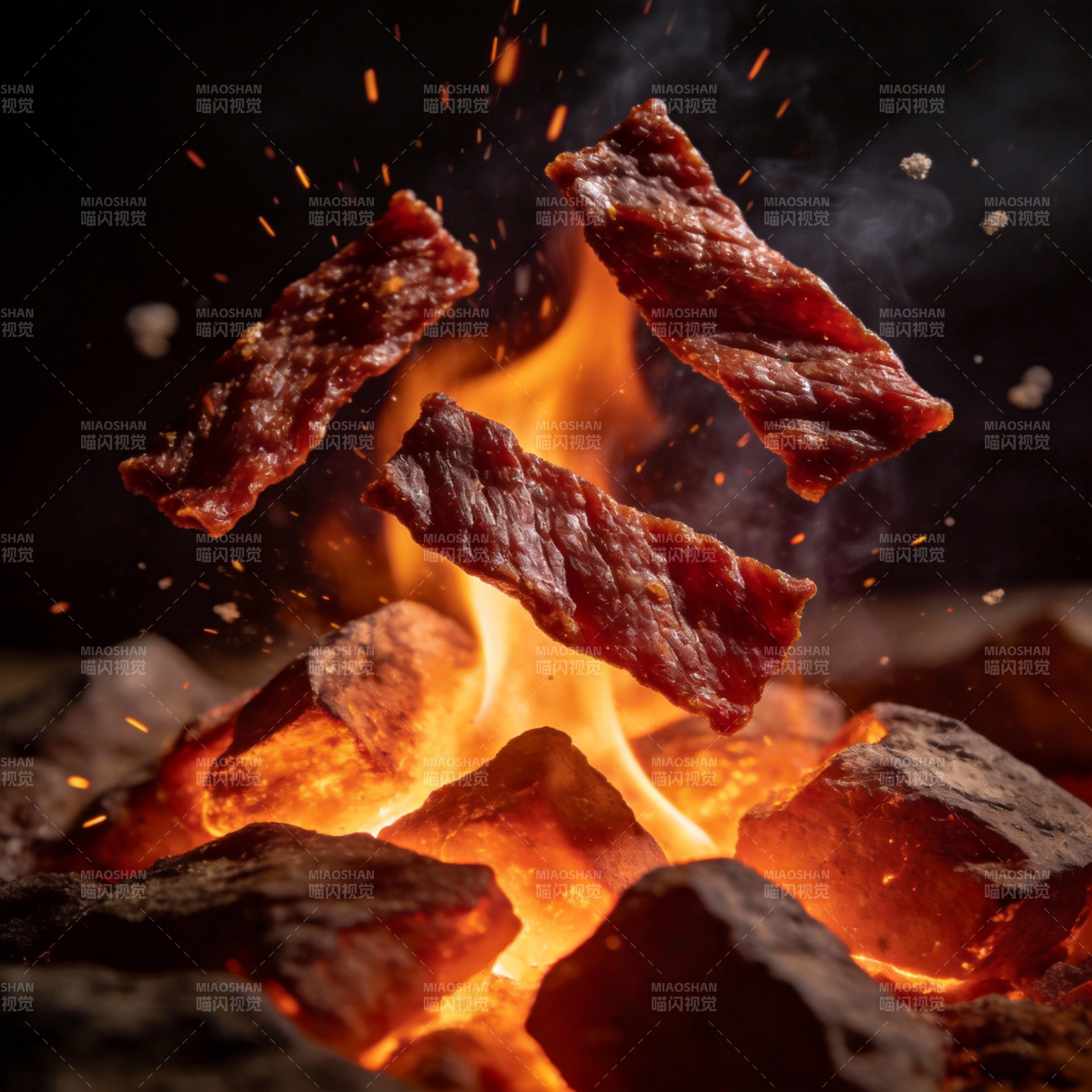 火焰中的美味肉干图片