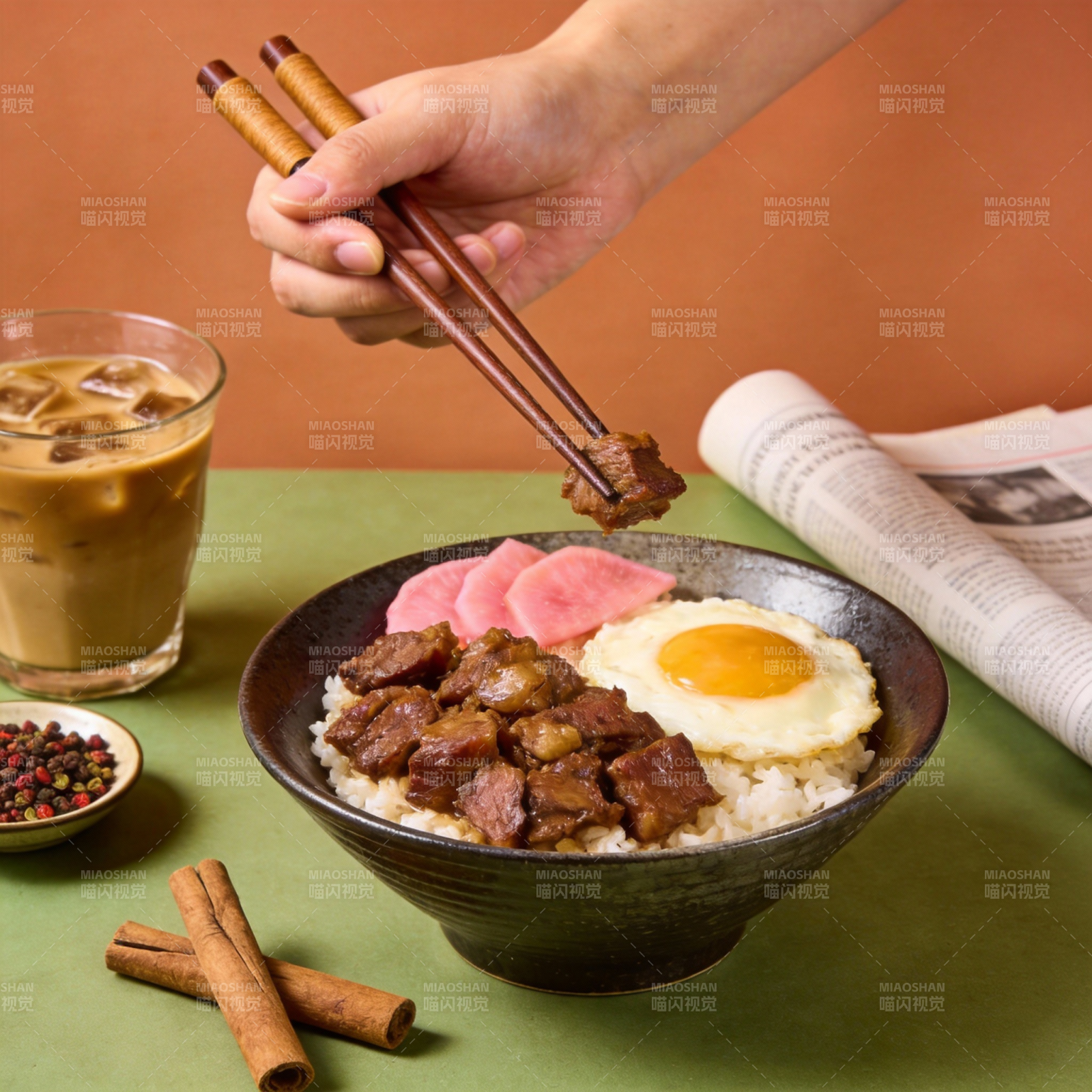 美味饭团配煎蛋图片