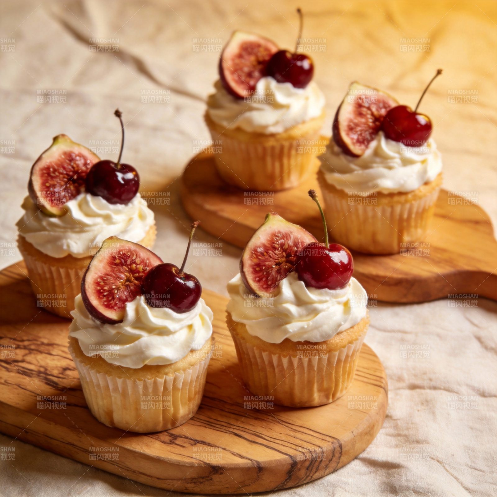 樱桃无花果杯cake图片