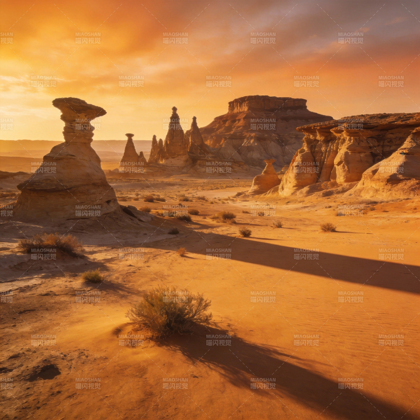 沙漠奇景日落时图片