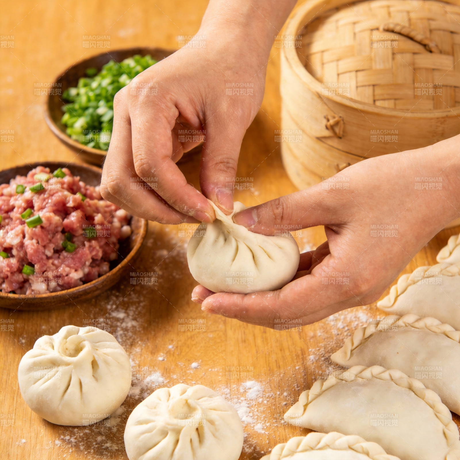 包饺子 手工制作图片