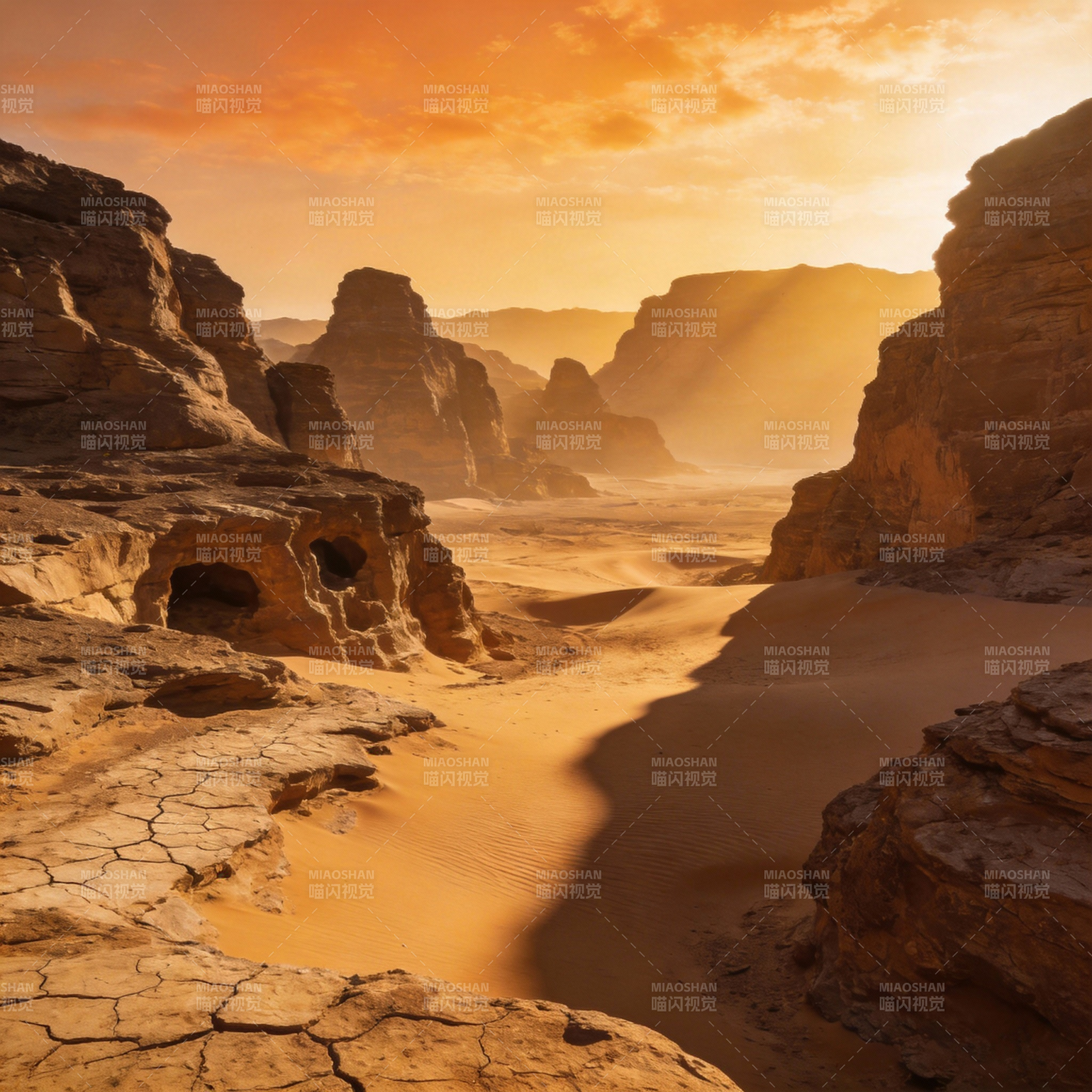 沙漠日落峡谷图片