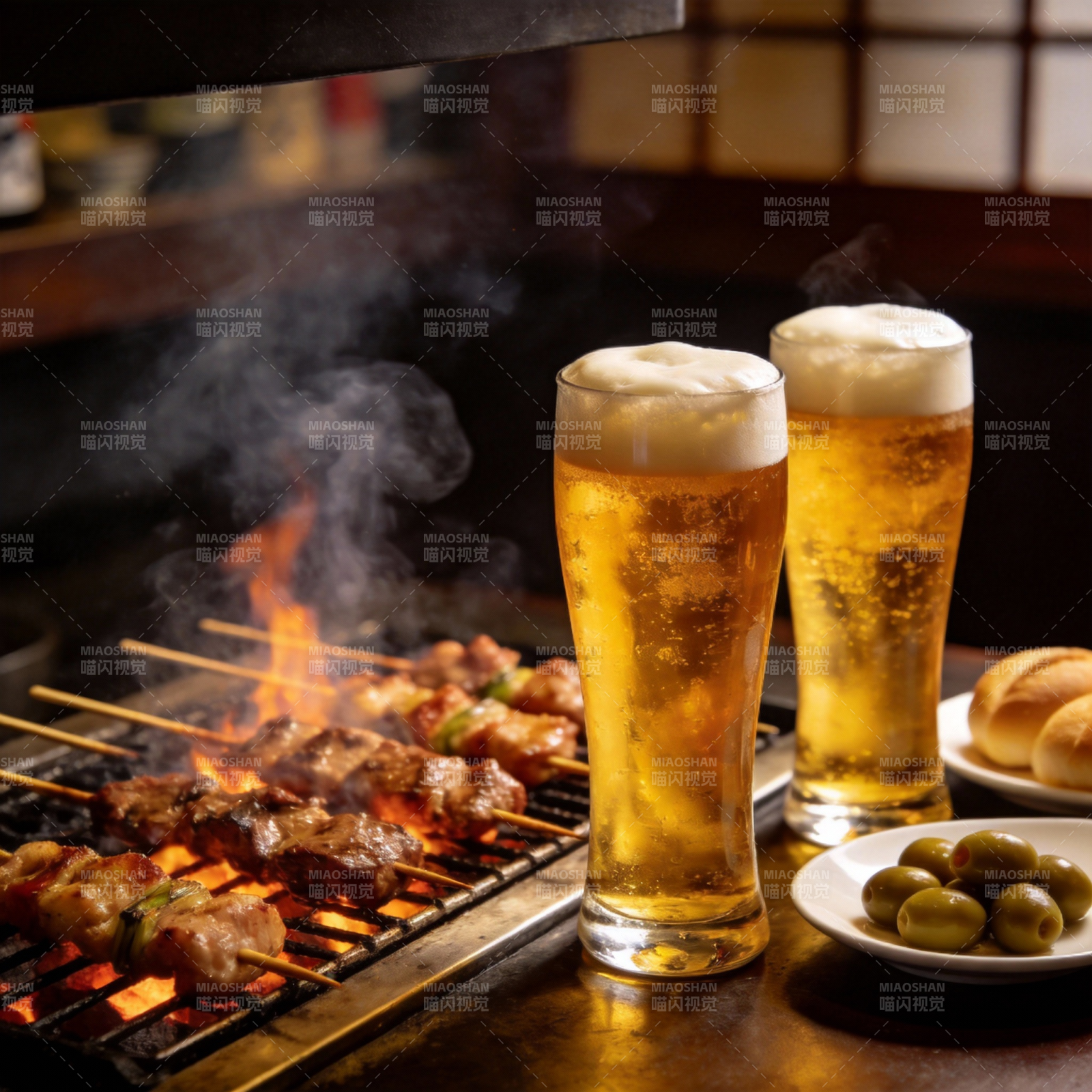 烤肉配啤酒图片