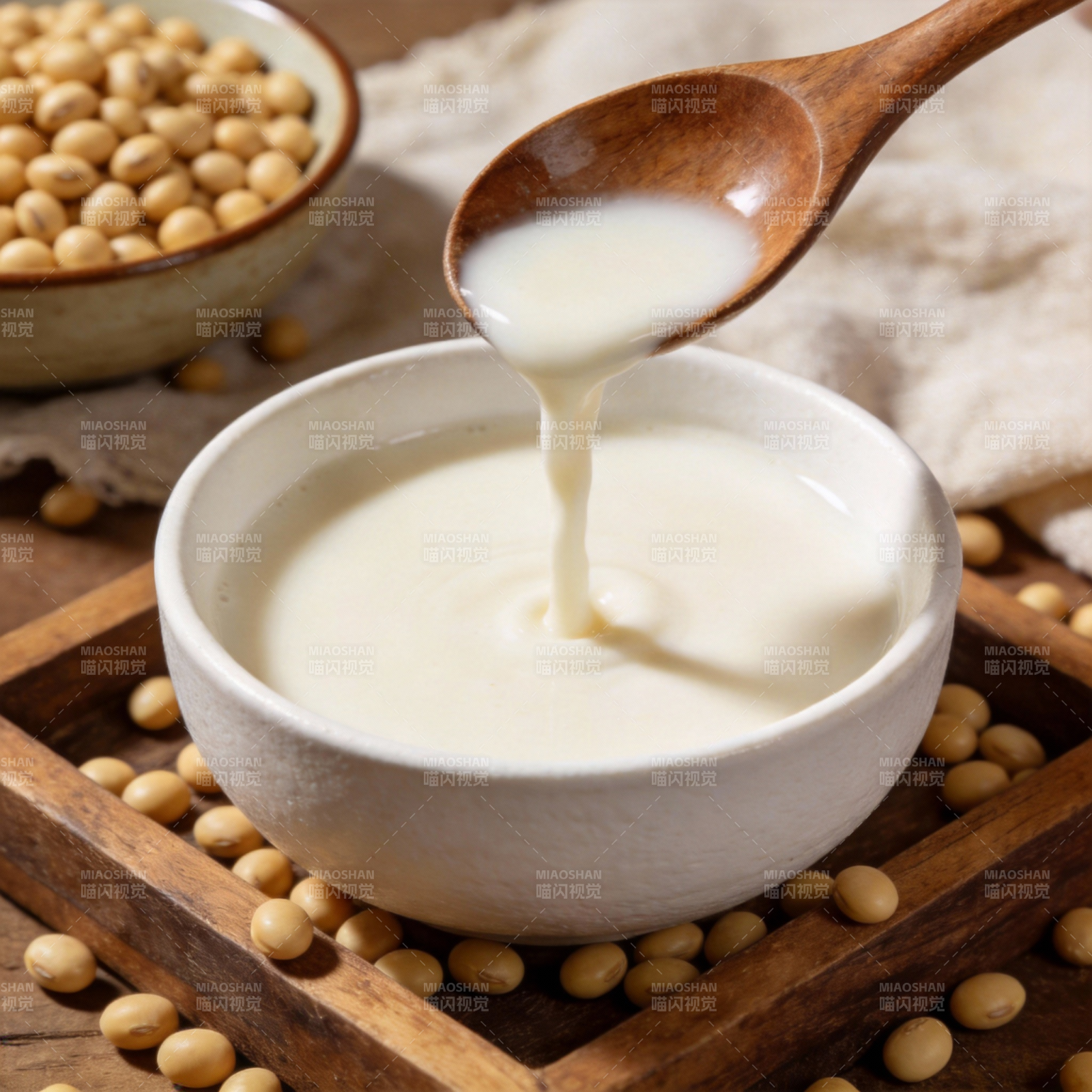 醇香豆浆 豆香四溢图片