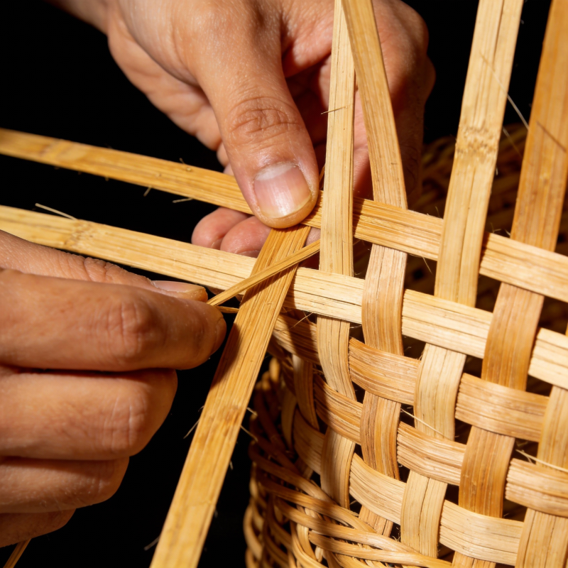 手工编织竹篮图片