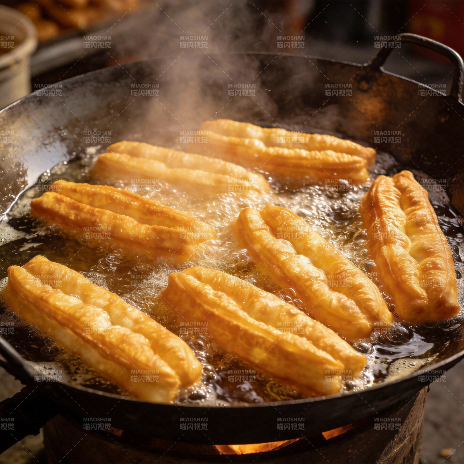 油炸金黄酥脆条图片