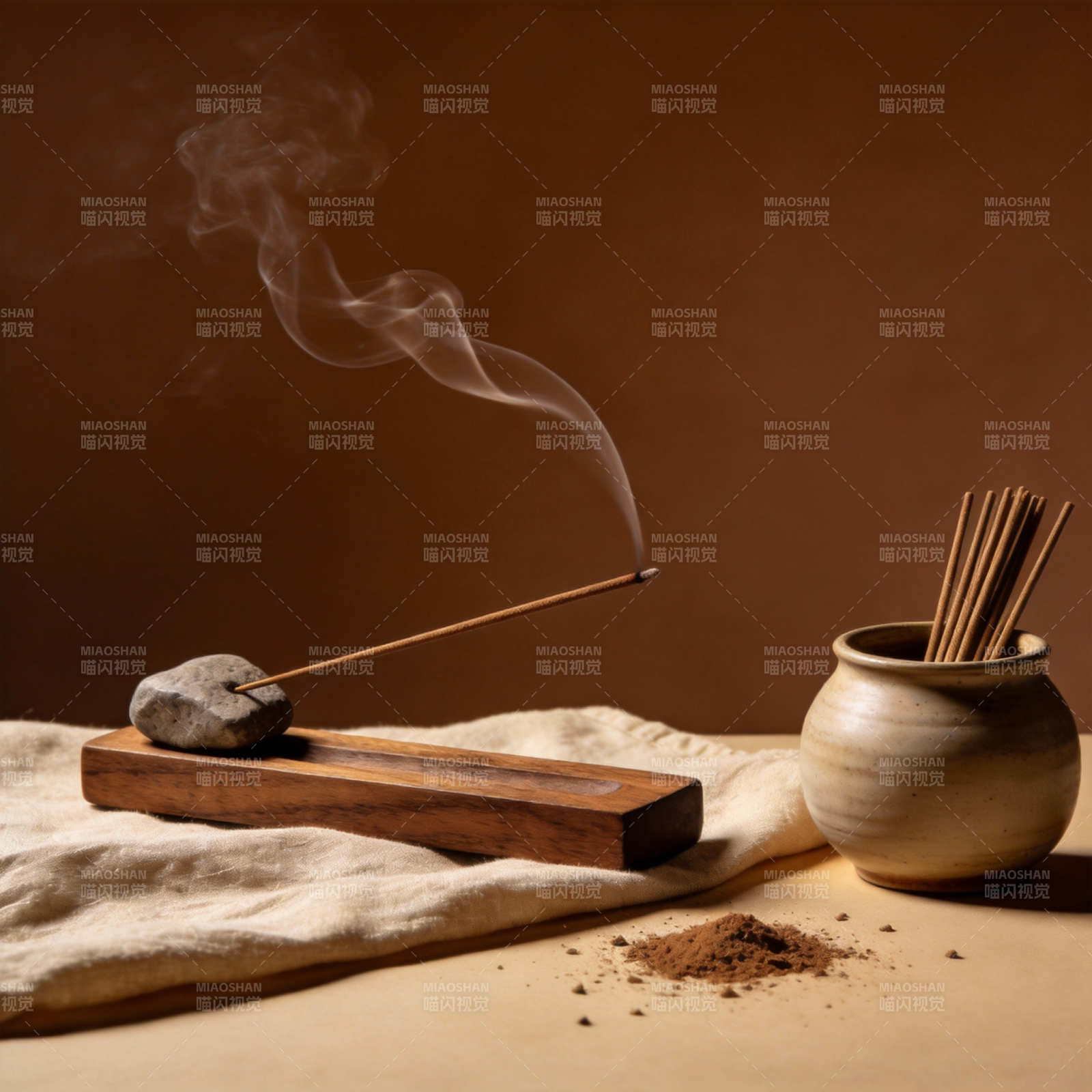 香烟袅袅 静谧时光图片