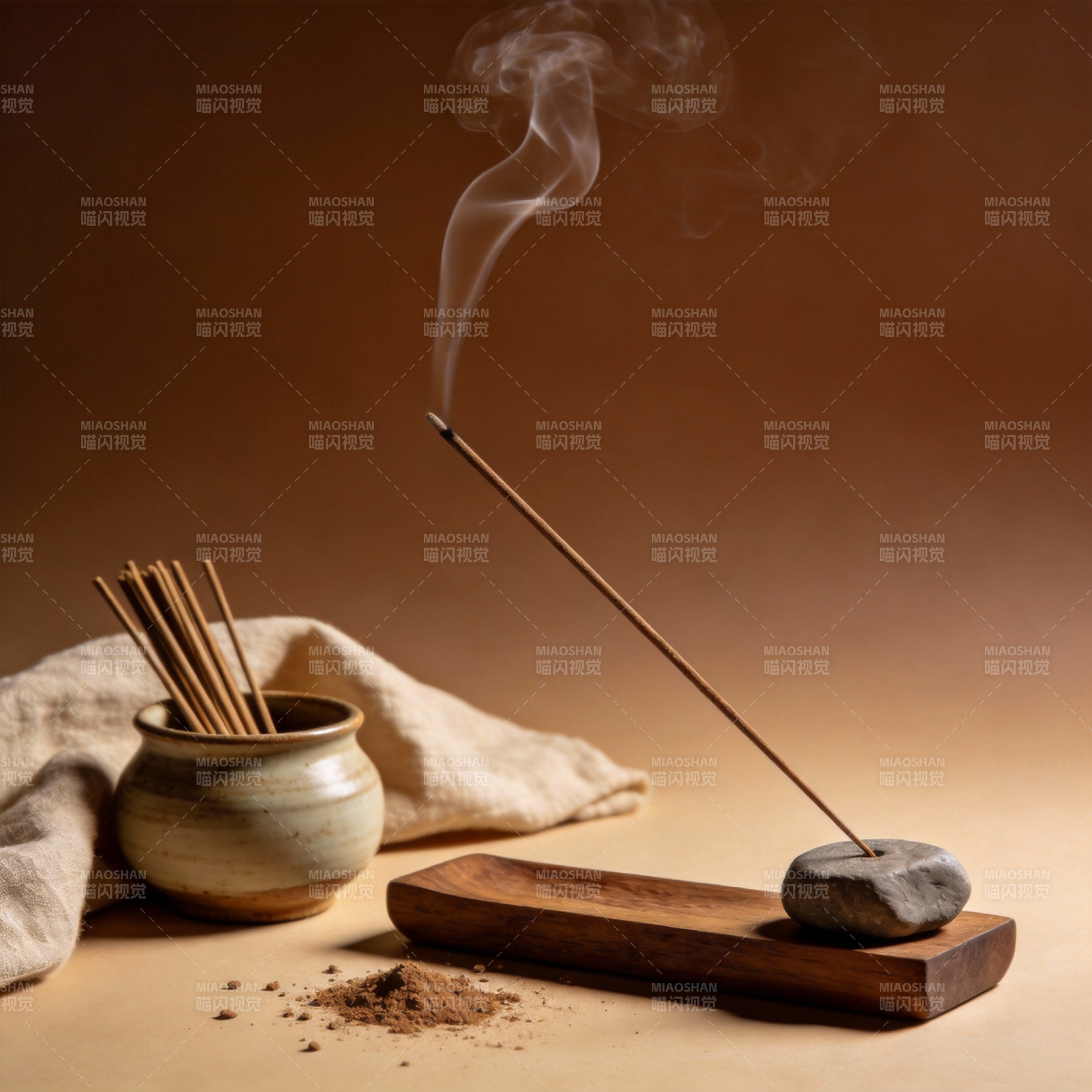 香烟袅袅 静谧时光图片