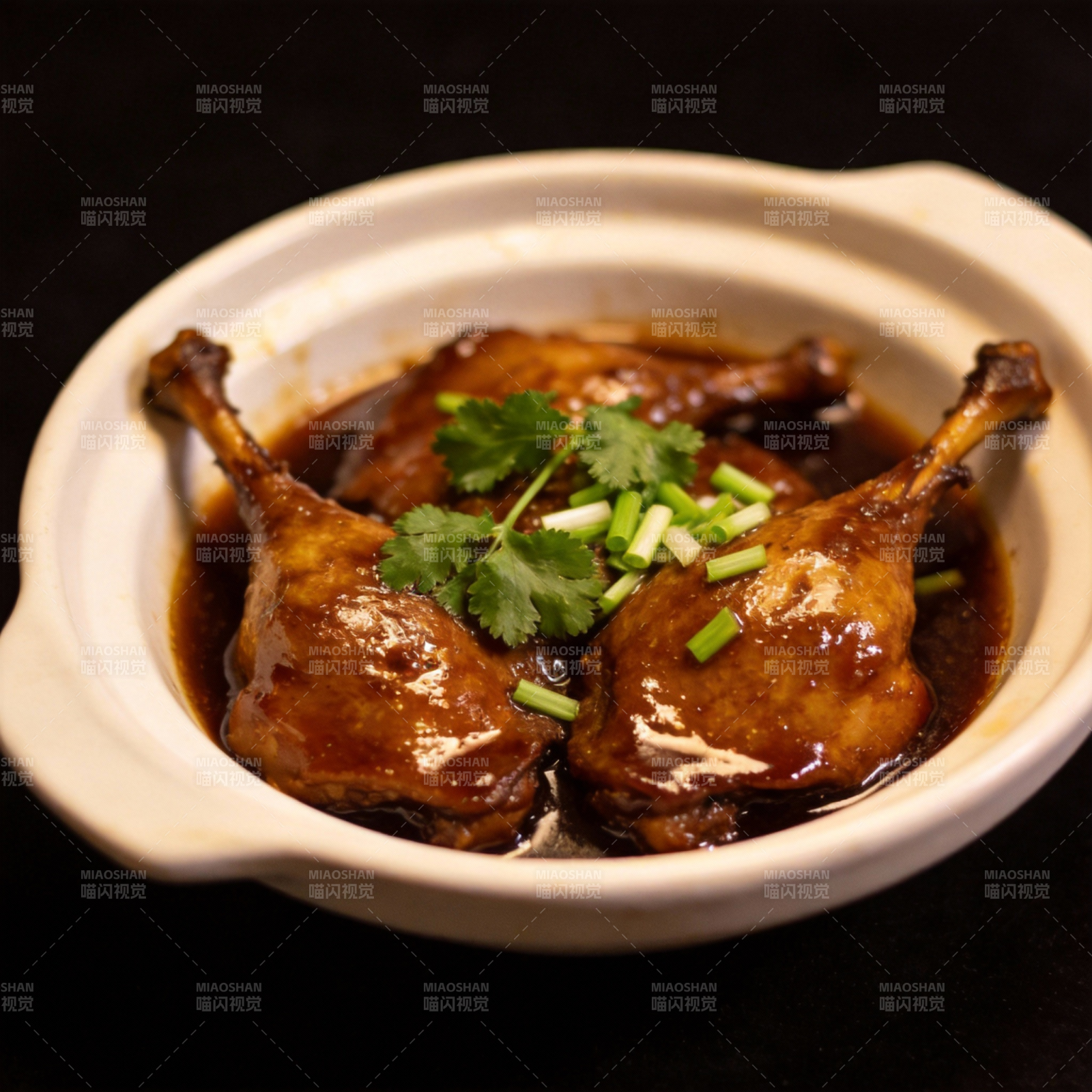 酱鸭腿 香嫩入味图片