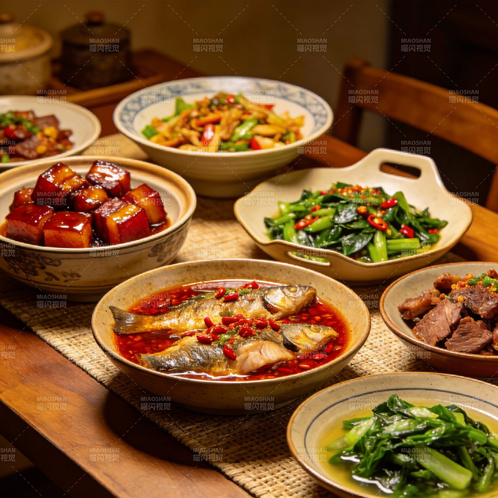 家常美味盛宴图片