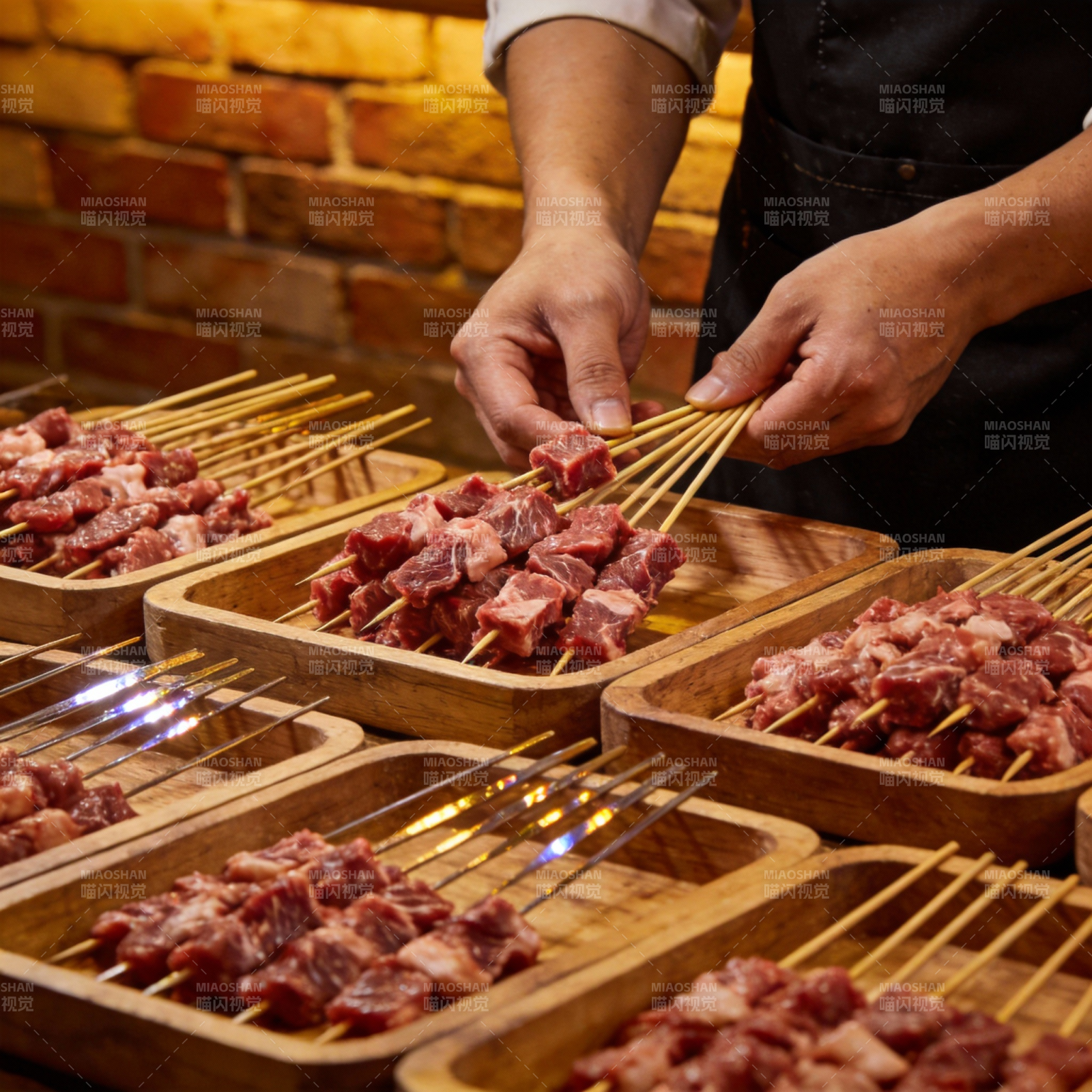 串肉准备中图片