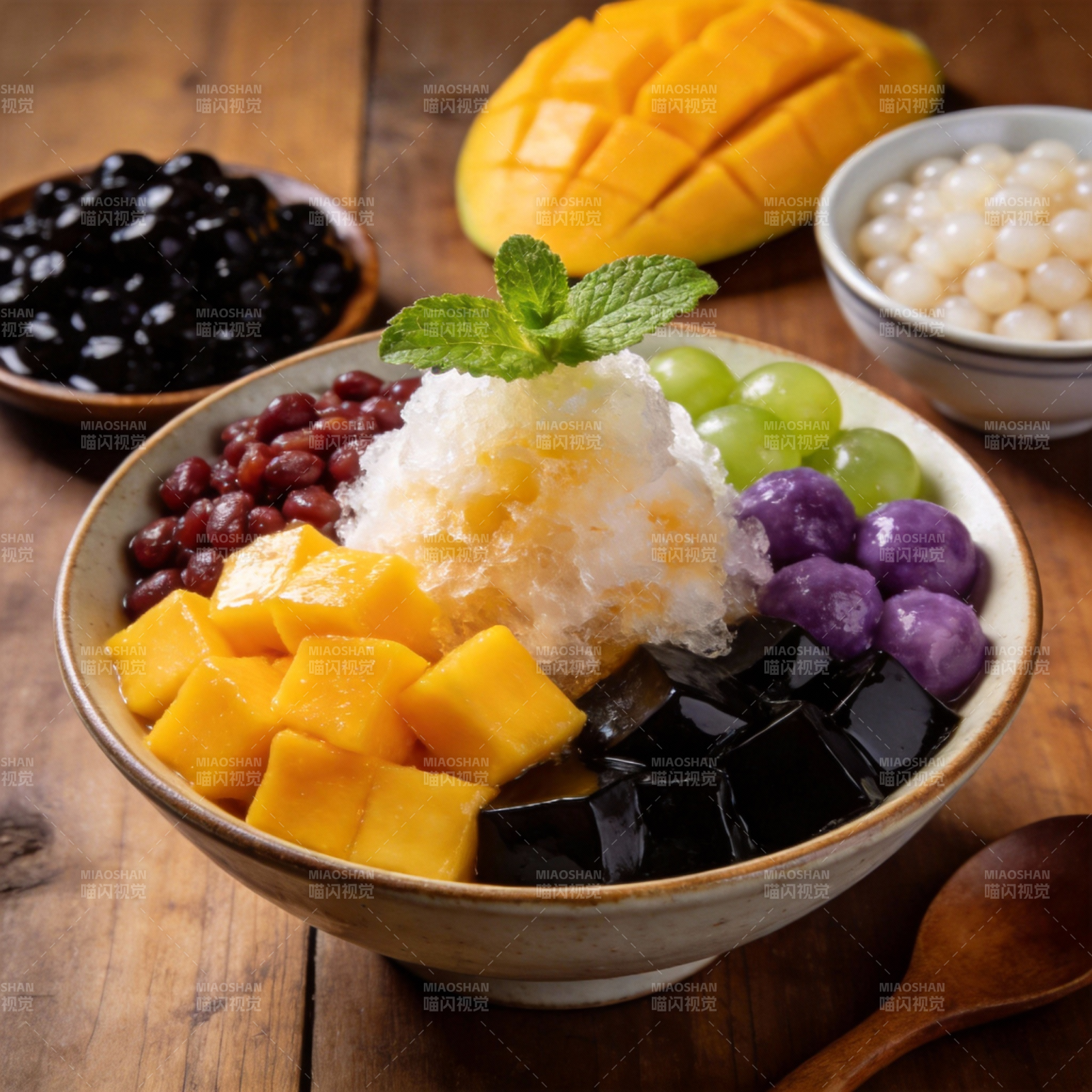 芒果甜品碗图片