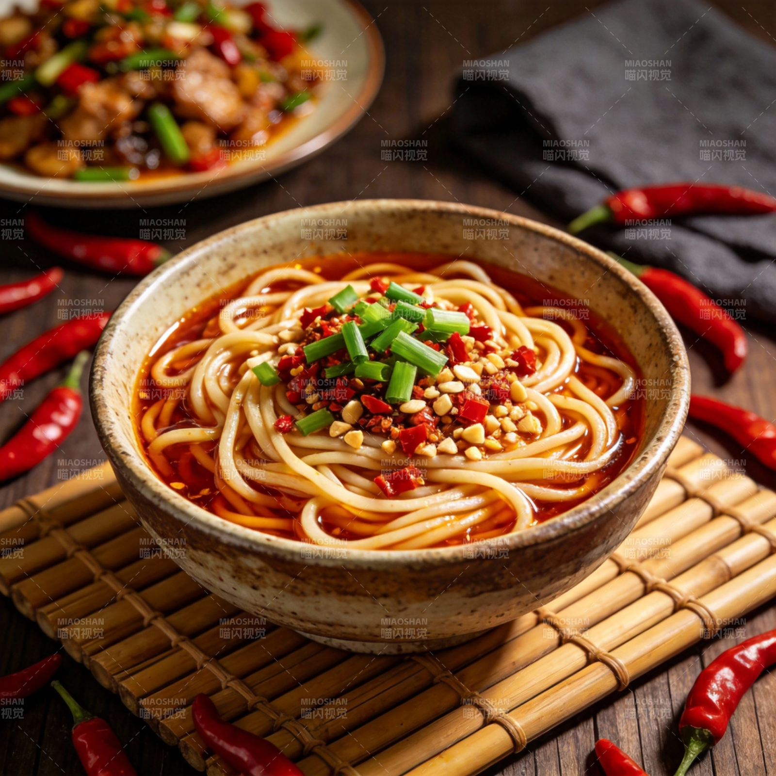 麻辣鲜香面图片