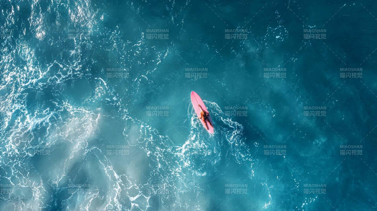 碧海冲浪 红板逐浪图片