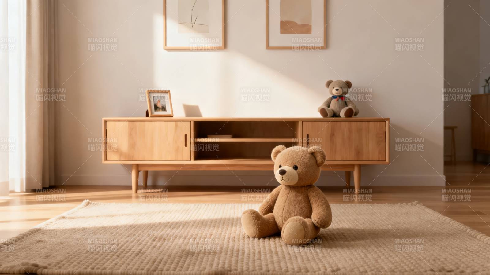 温馨客厅里的小熊图片