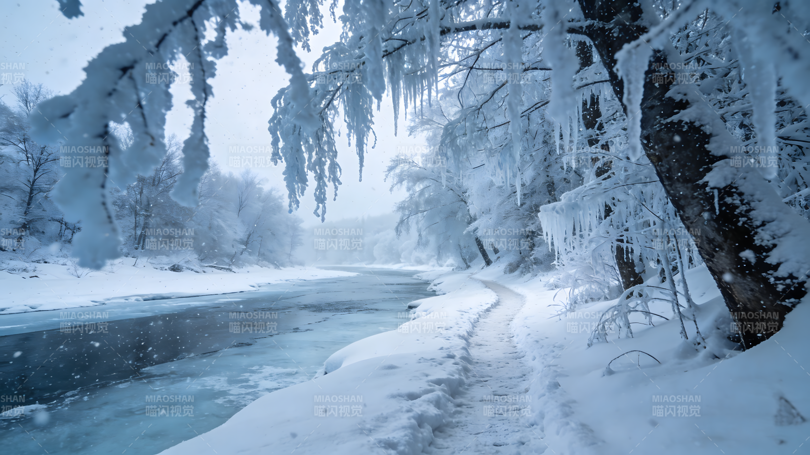 雪径冰河静谧景图片