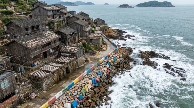 海边古村落图片