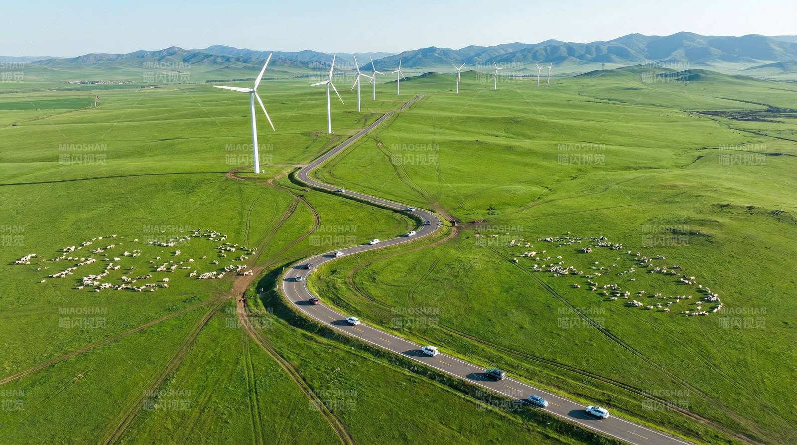 风车绿野公路行图片