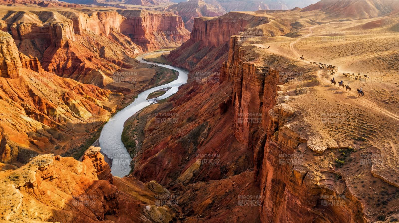 峡谷河流风光图片