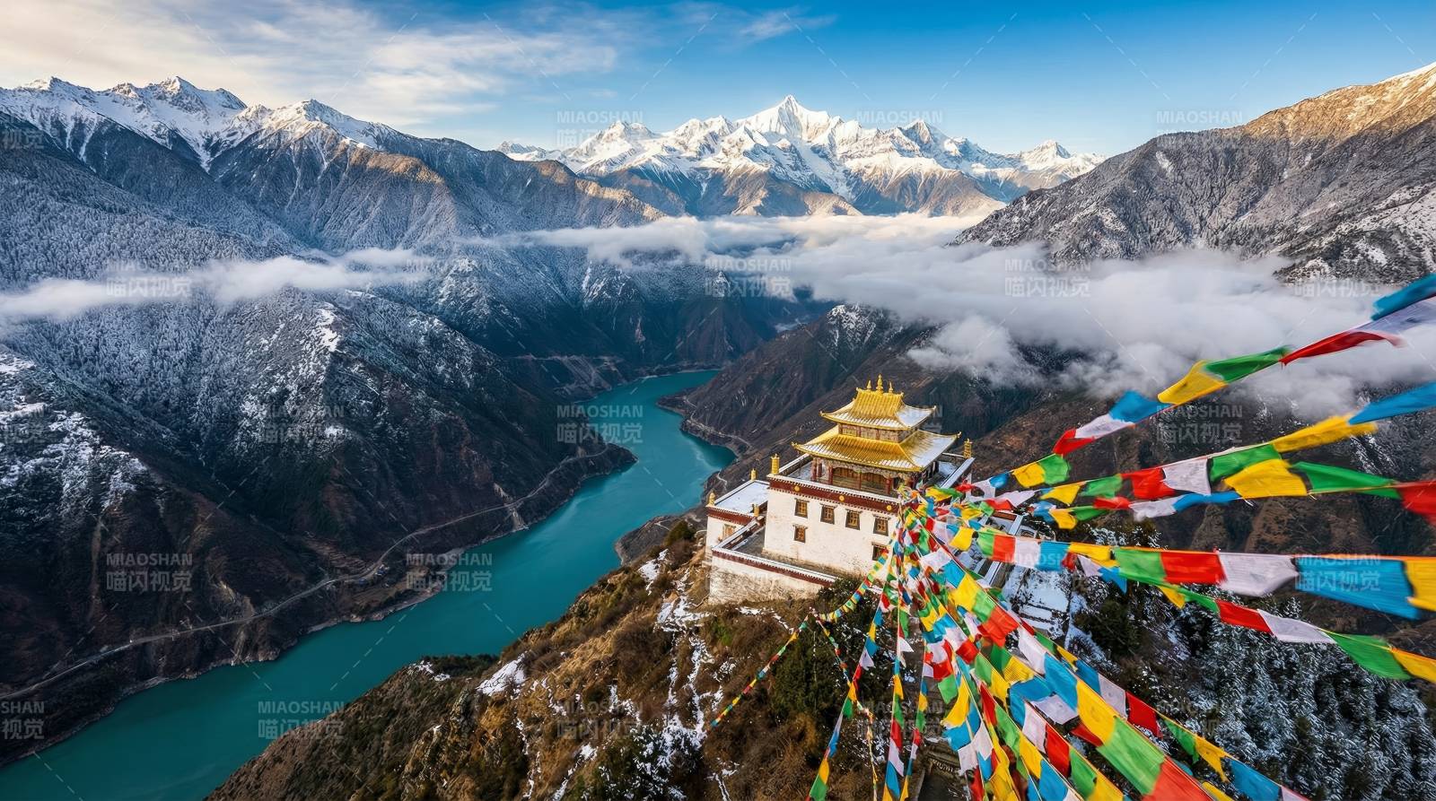 雪山之巅的圣殿图片