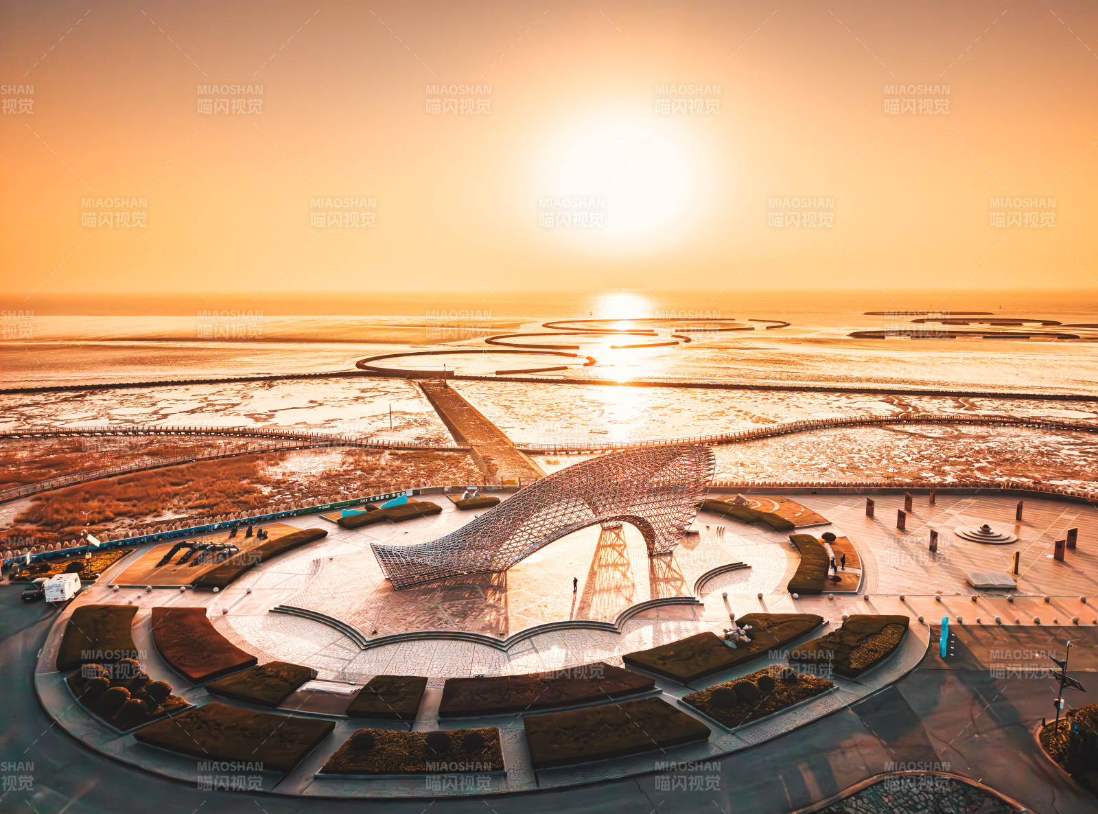 日落海滨雕塑园  南汇嘴图片