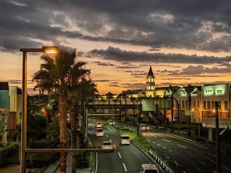 大阪临空城黄昏城市街景图片