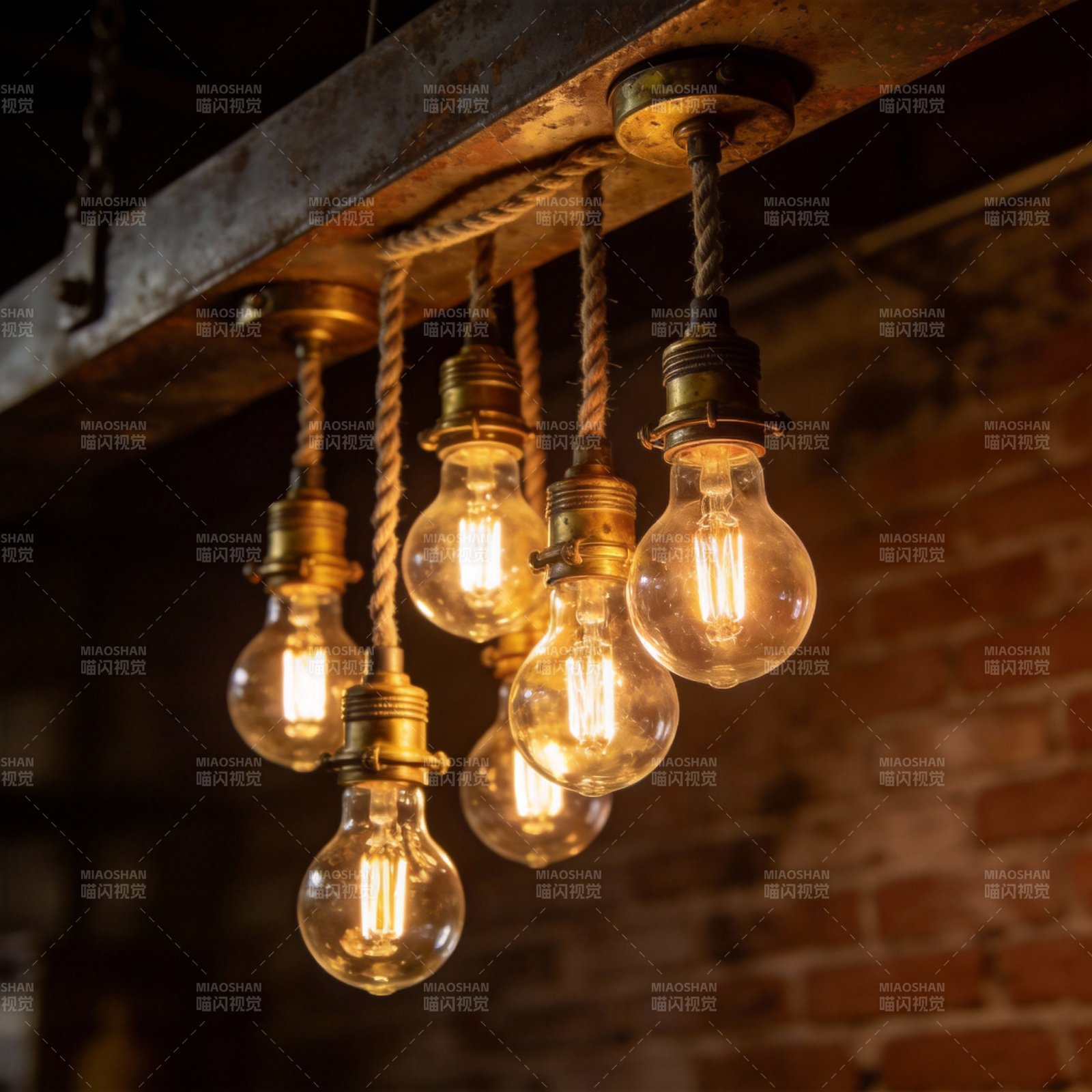 复古灯泡吊灯图片
