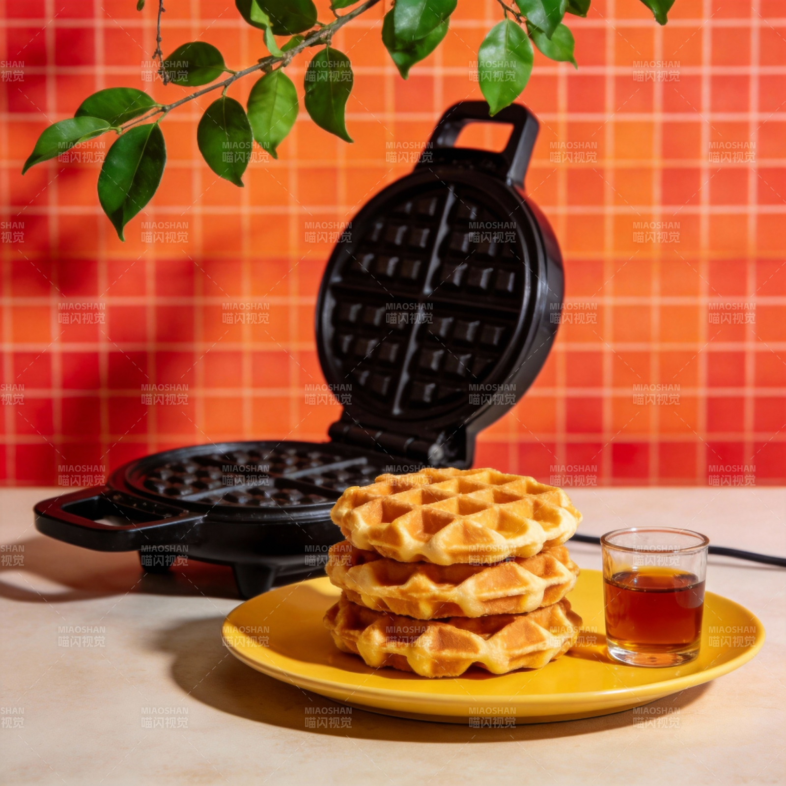 金黄华夫饼配枫糖图片