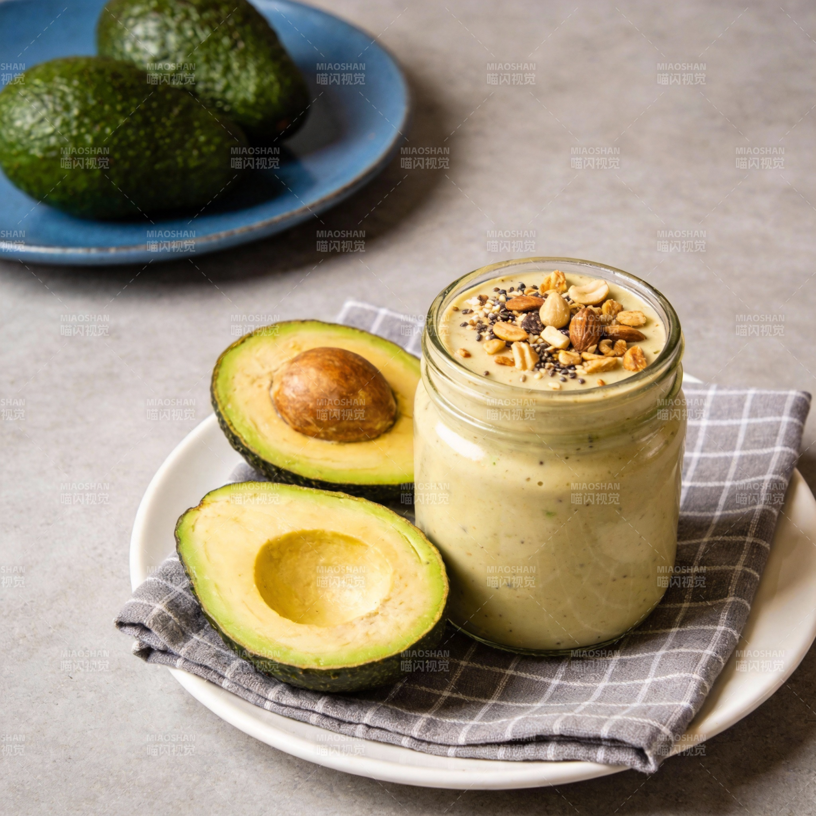 牛油果奶昔图片