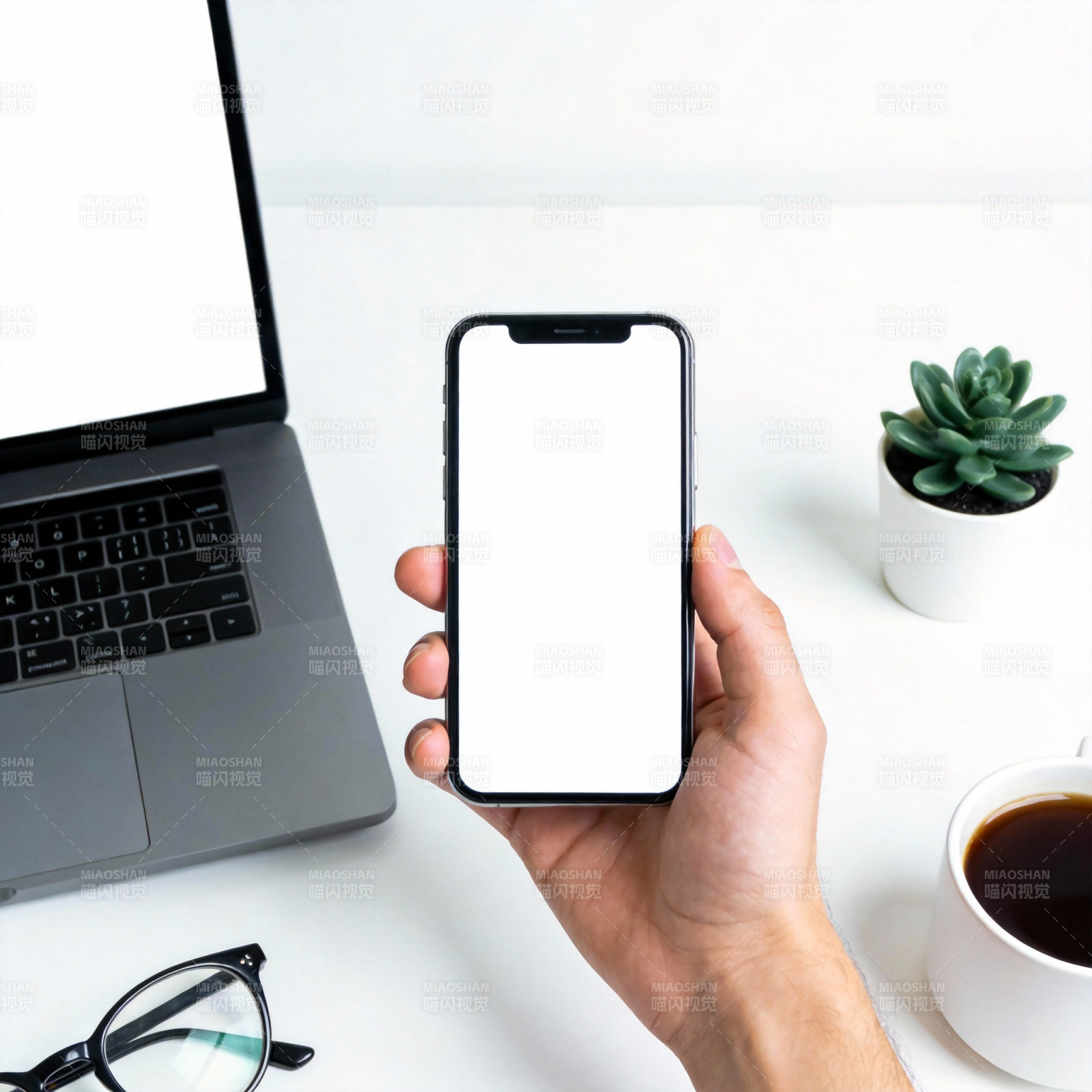 手机展示桌面场景图片