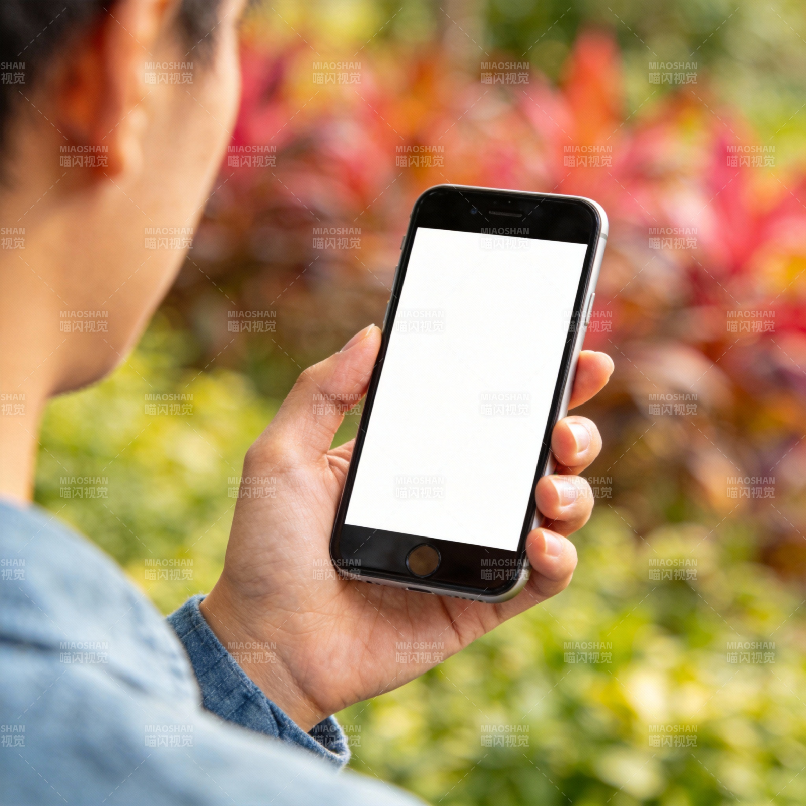 户外手持手机图片
