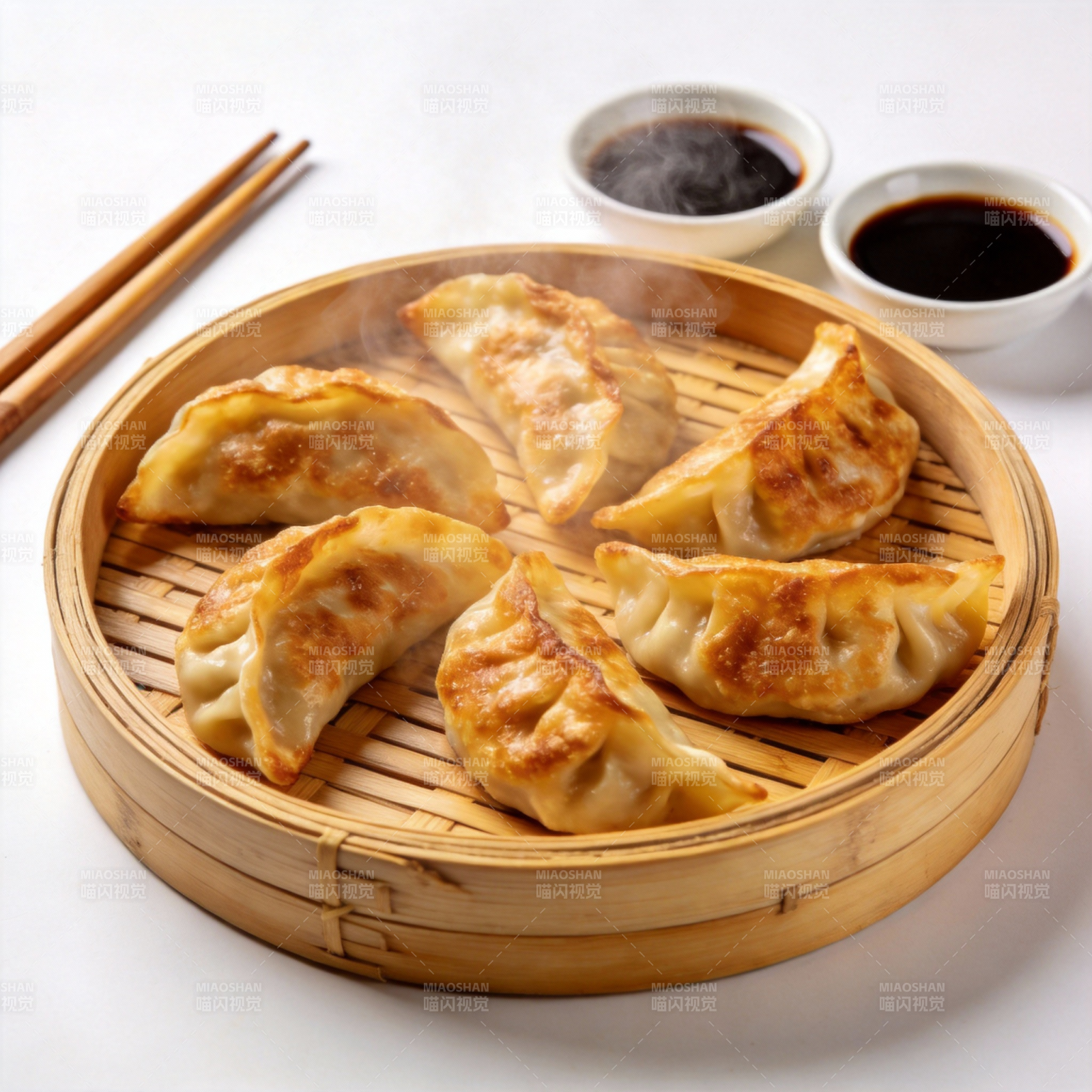 蒸饺配酱料图片