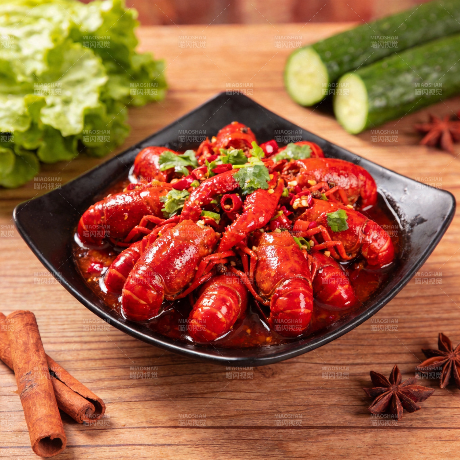麻辣小龙虾图片
