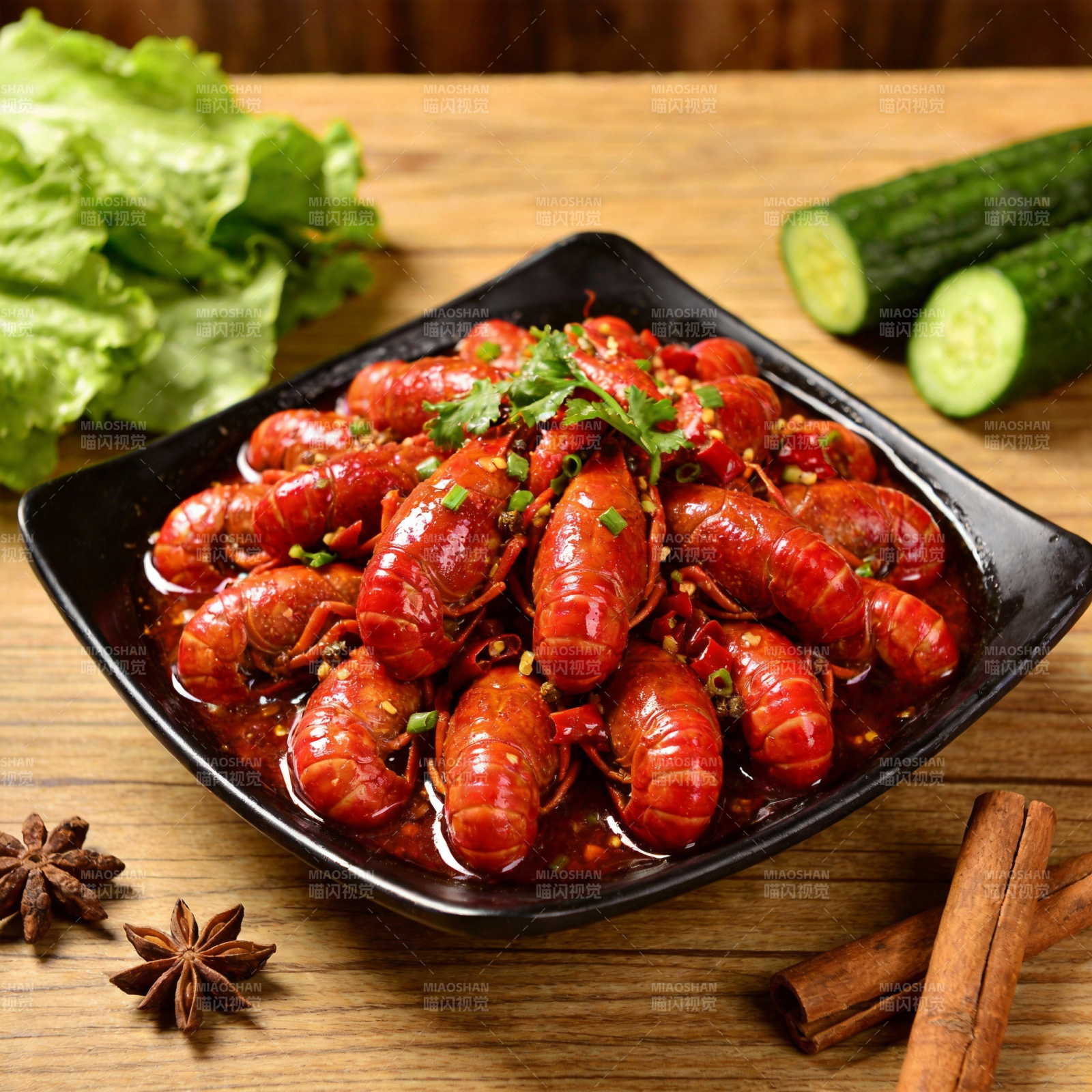 香辣小龙虾图片