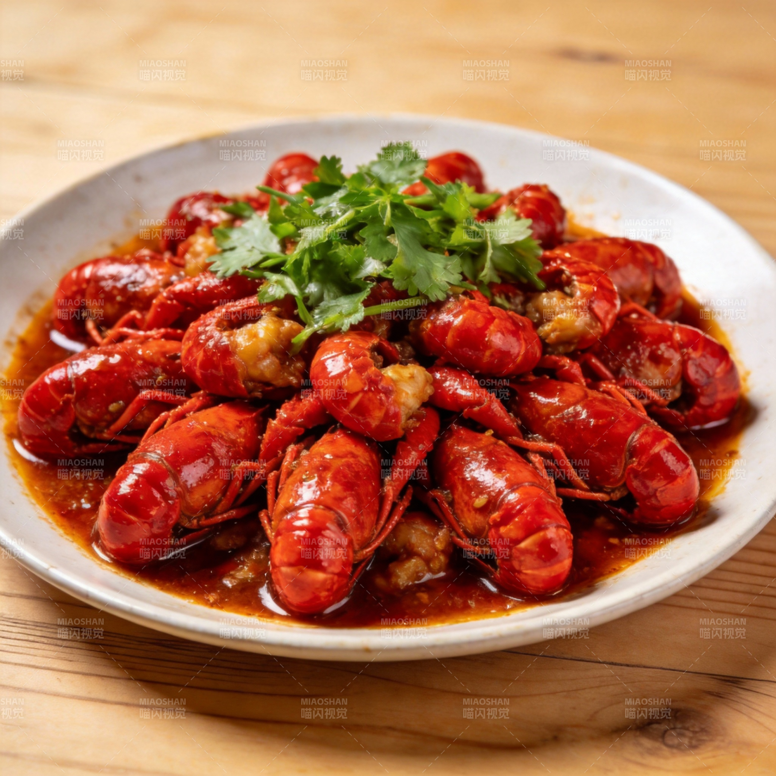 香辣小龙虾图片