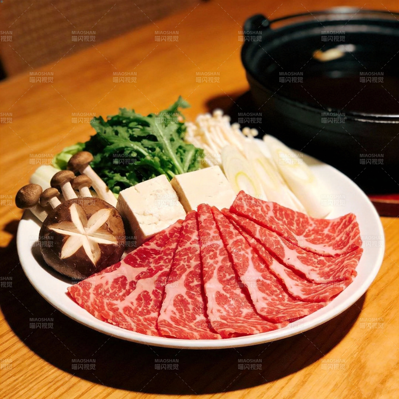日式牛肉火锅食材图片