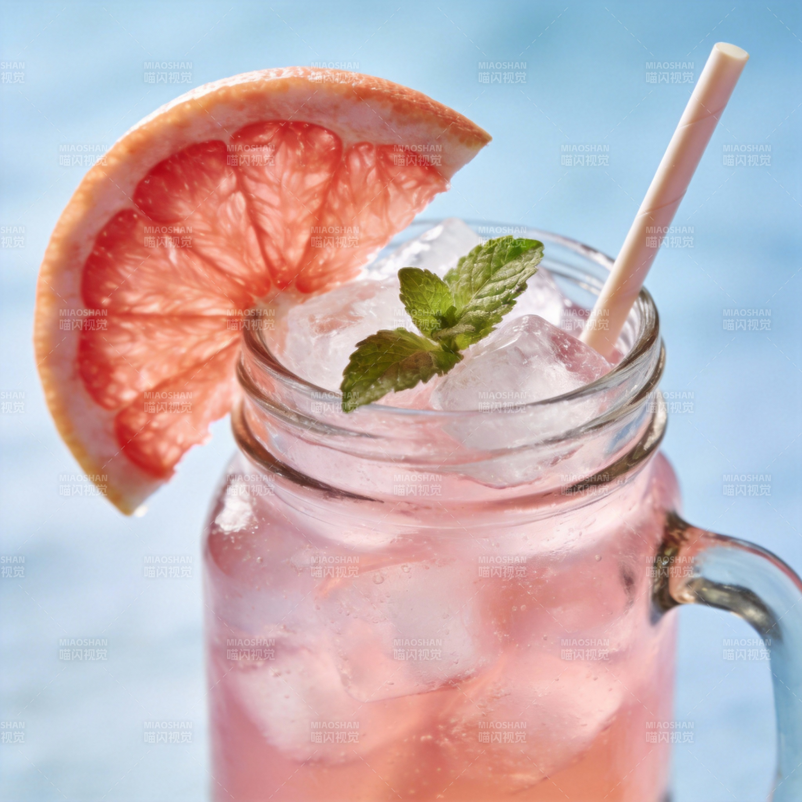 葡萄柚冰饮图片