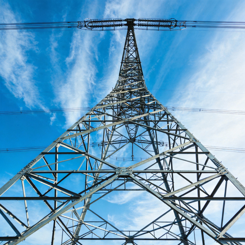 高压电塔仰视图图片