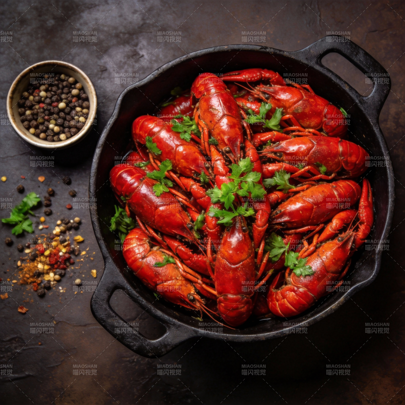 红烧小龙虾盛宴图片
