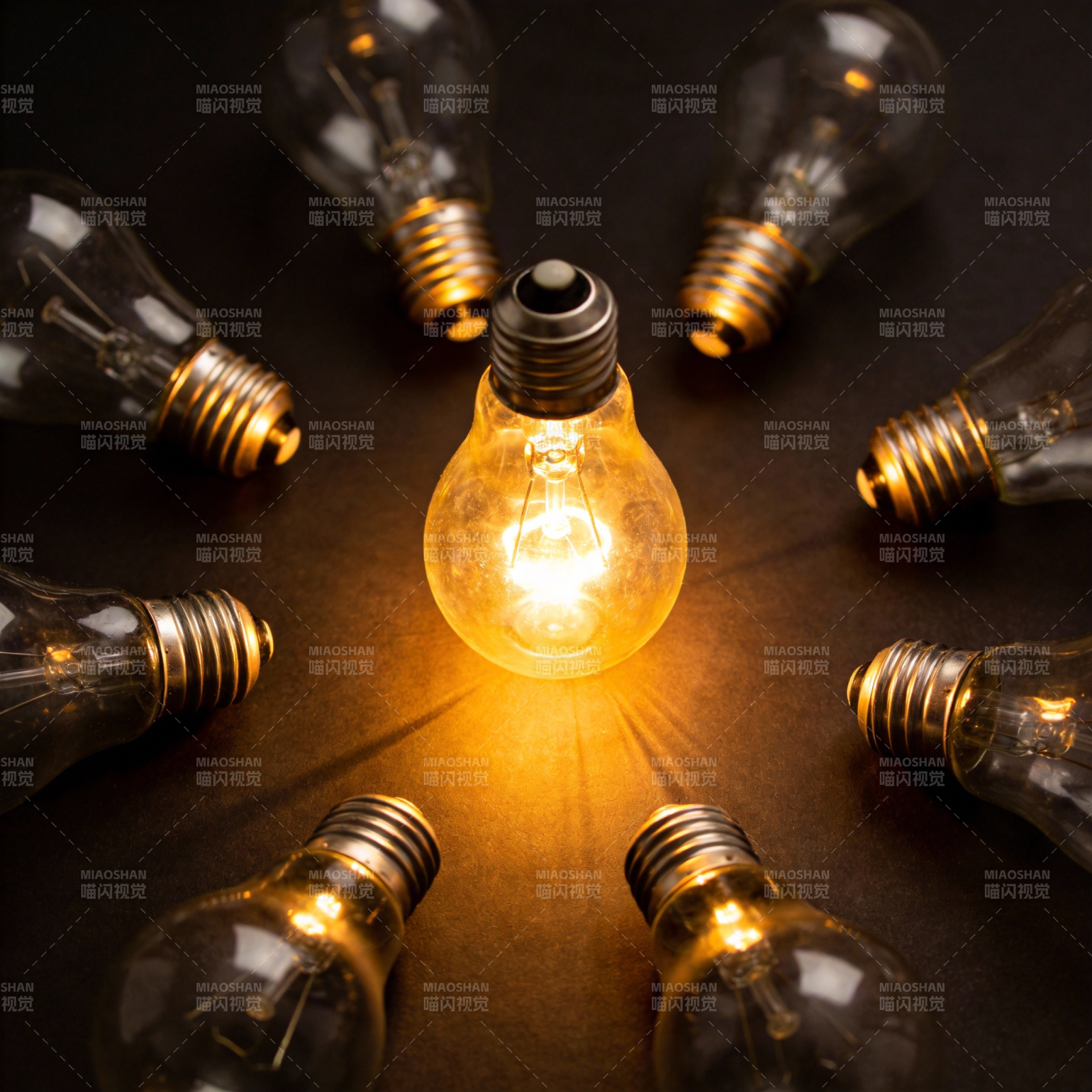 点亮创意之光图片