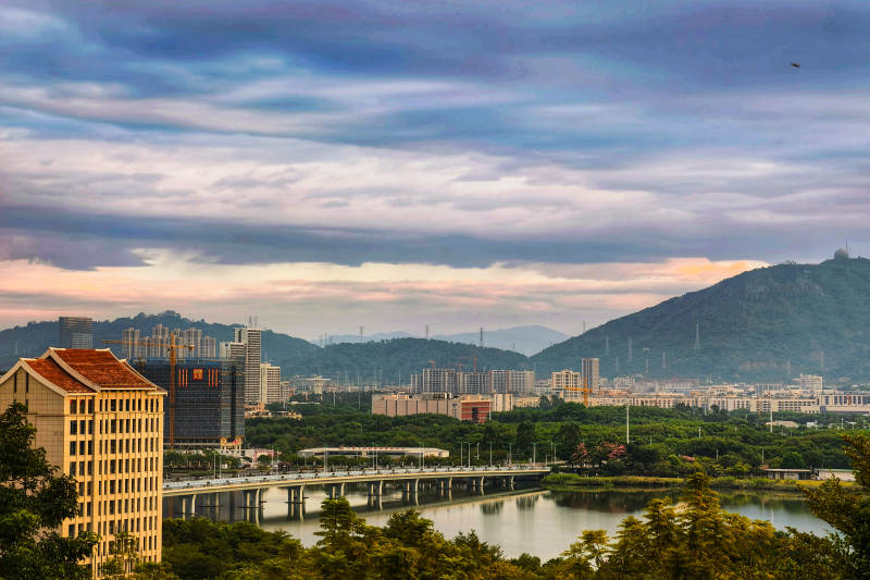 城市山水画卷（厦门集美）图片