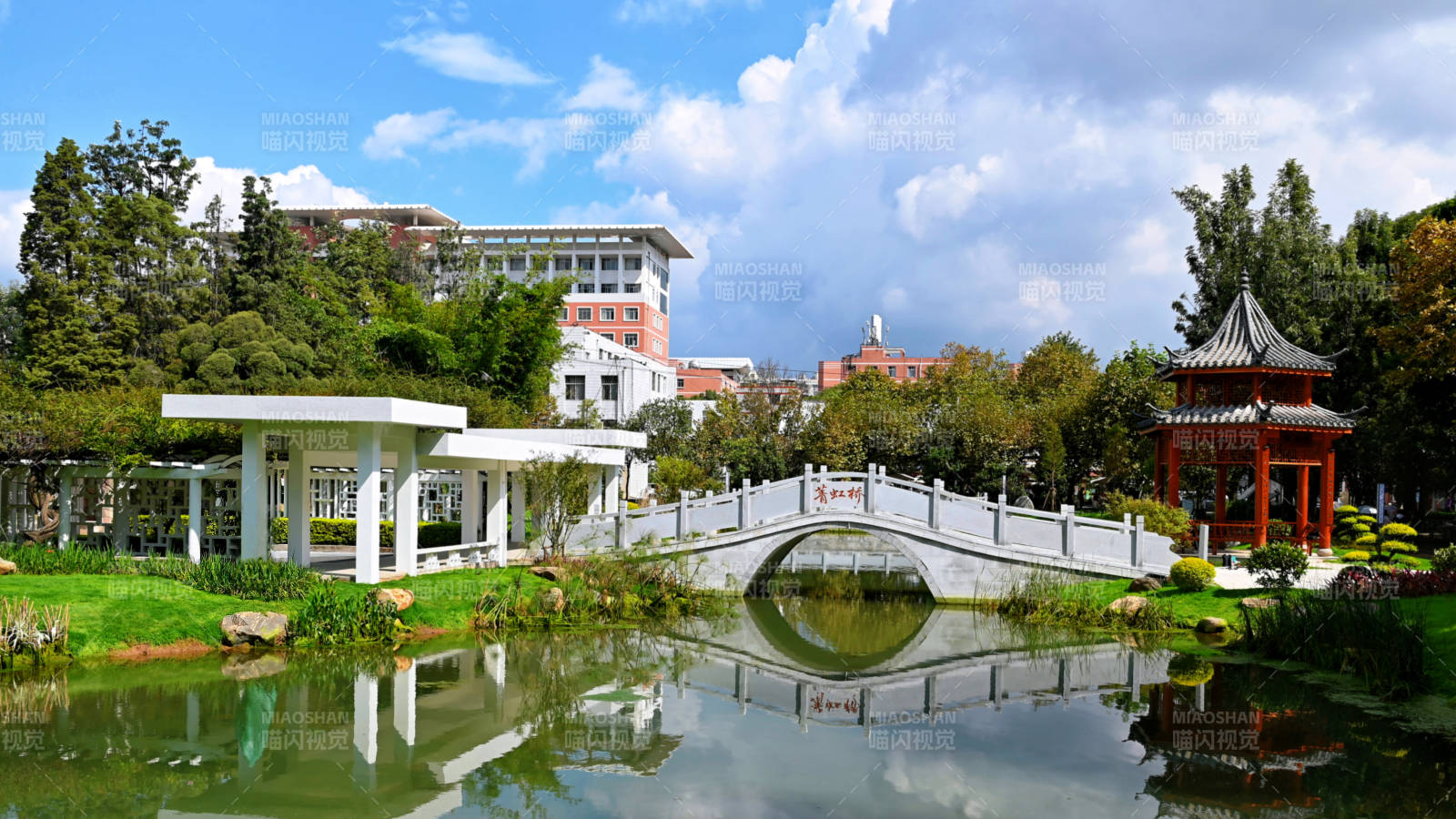 西南林业大学园林美景如画图片