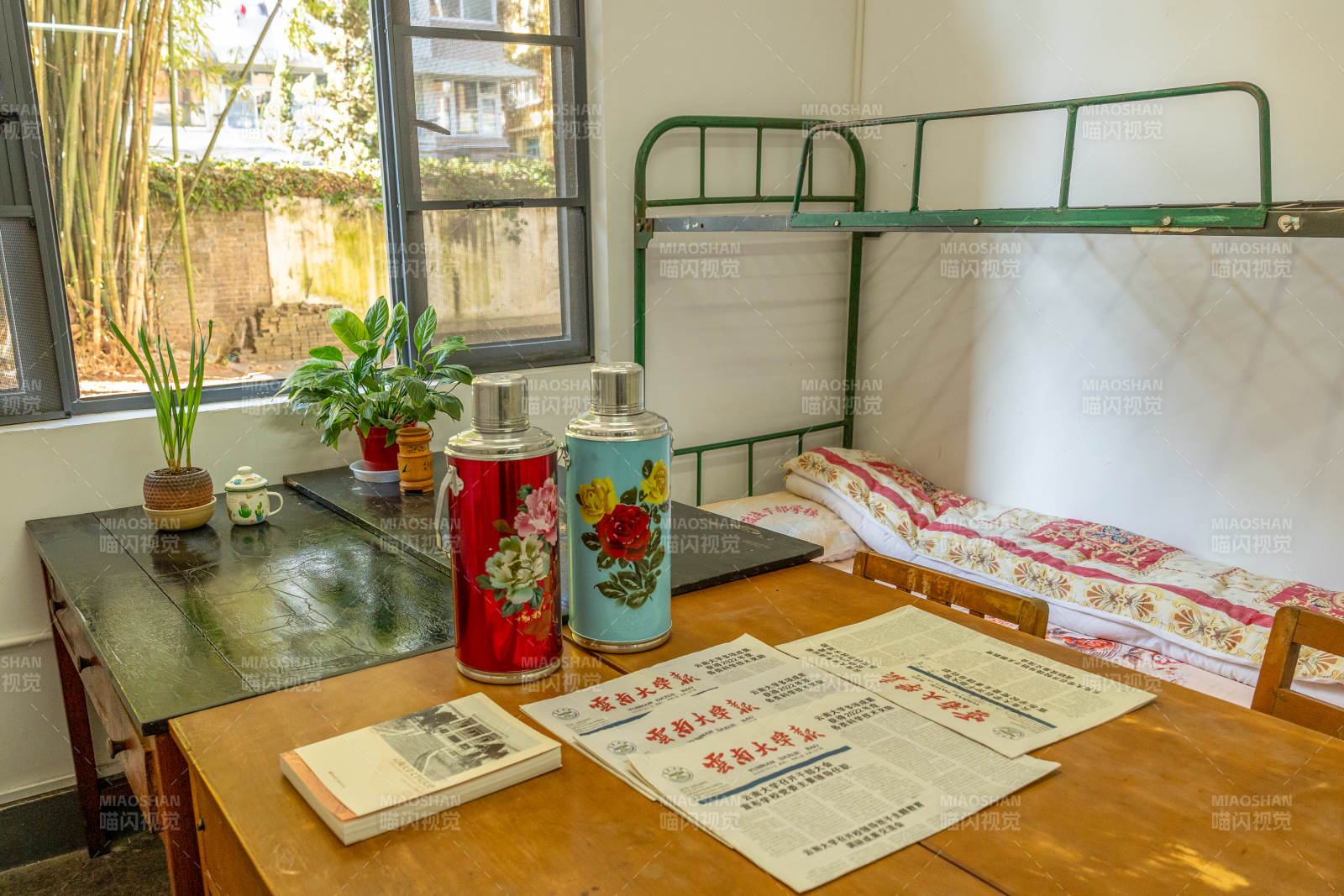 老式宿舍一角图片