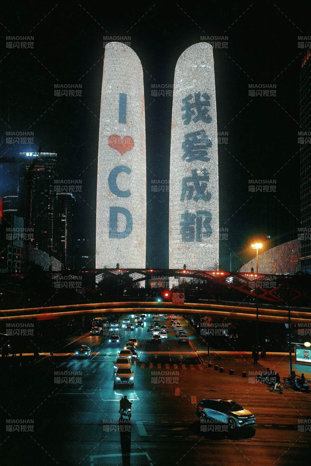 双子塔夜景图片