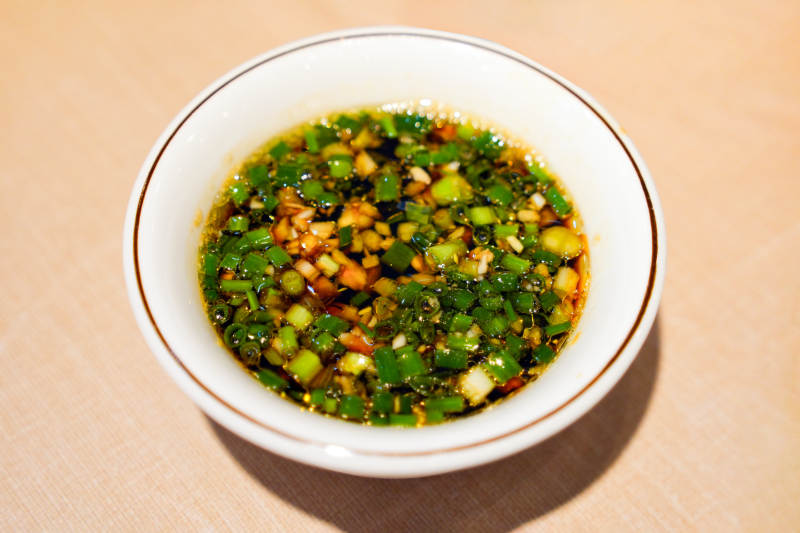 青葱蒜蓉蘸料图片