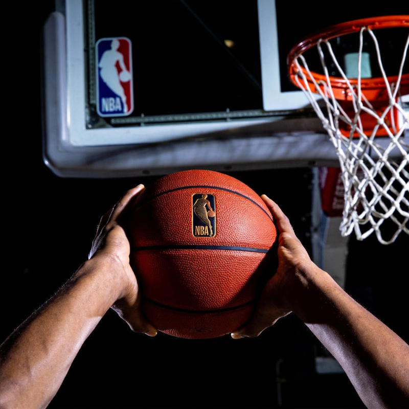 NBA篮球投篮瞬间图片